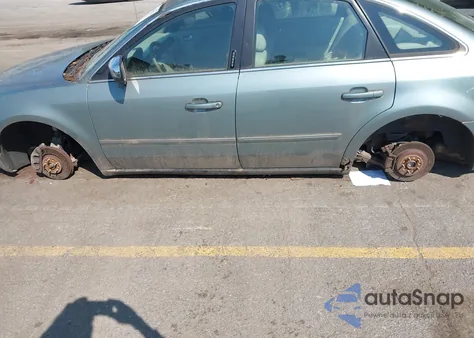 2006 Ford Five Hundred Limited z USA, uszkodzony, nr VIN 1FAFP25146G106573